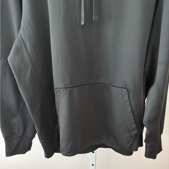 Nike Therma Fit Hoodie Men’s Size XL Black Kangaroo Pocket Streetwear Athleisure - Picture 10 of 12